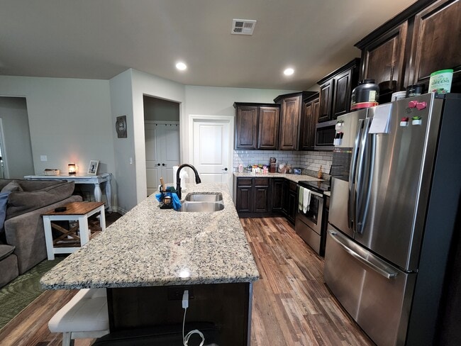 Building Photo - 10905 Marion Dr