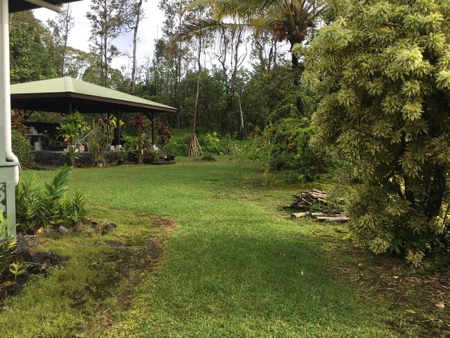 Building Photo - Partially Furnished Home in HPP