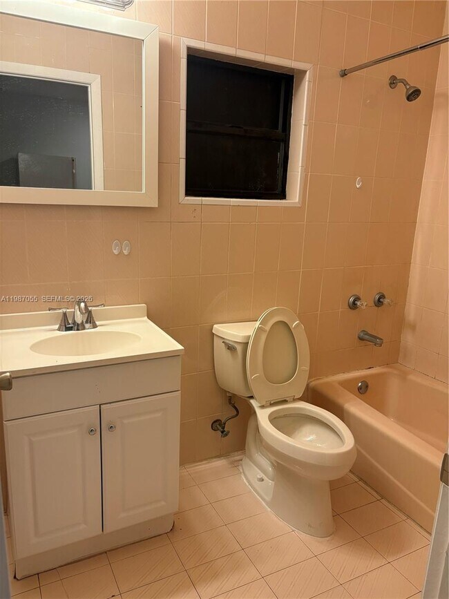 Building Photo - 4051 NW 5th St