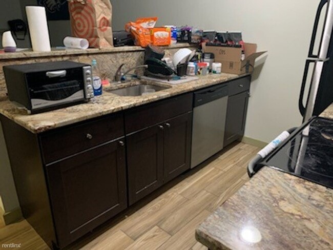 Primary Photo - 1432 N Carlisle St