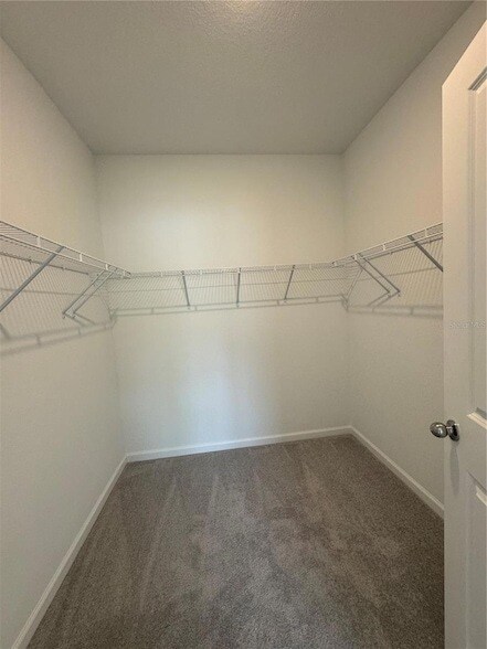Building Photo - 6582 SW 89th Loop