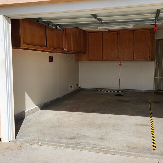 Building Photo - 29806 Coral Tree Ct