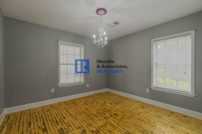 Building Photo - 3 Bed/2 Bath Home in Crystal Springs