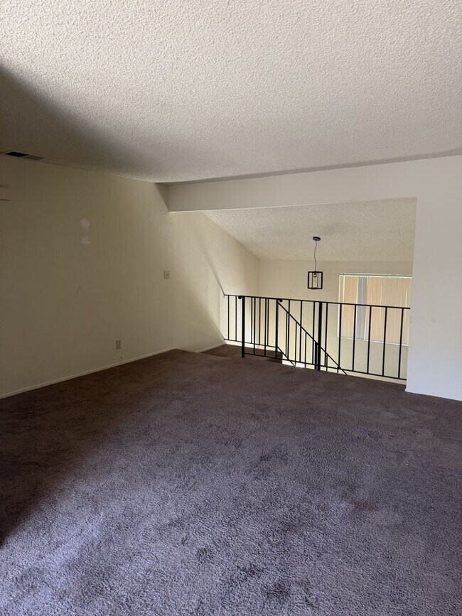 Building Photo - 3241 Triumph Ln