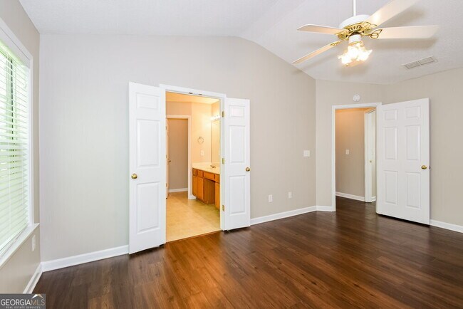 Building Photo - 1127 Dunedin Trail