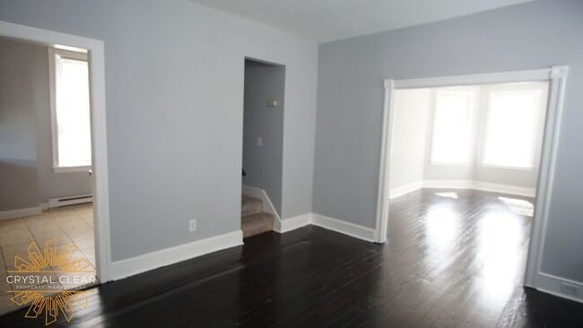 Building Photo - 125 W 23rd St