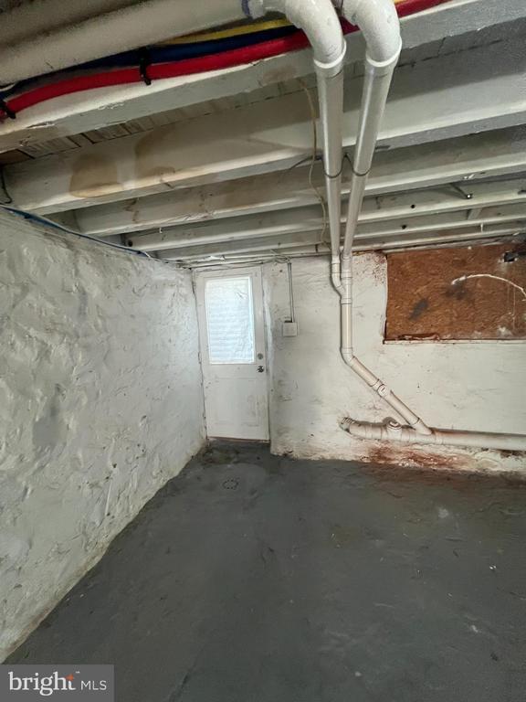 Building Photo - 1211 S Edgewood St
