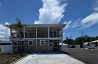 Building Photo - 650 E Tarpon Ave