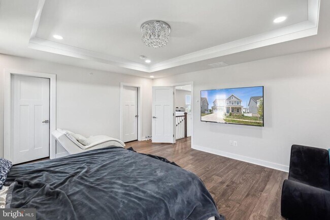 Building Photo - 11281 Wheeler Ridge Dr