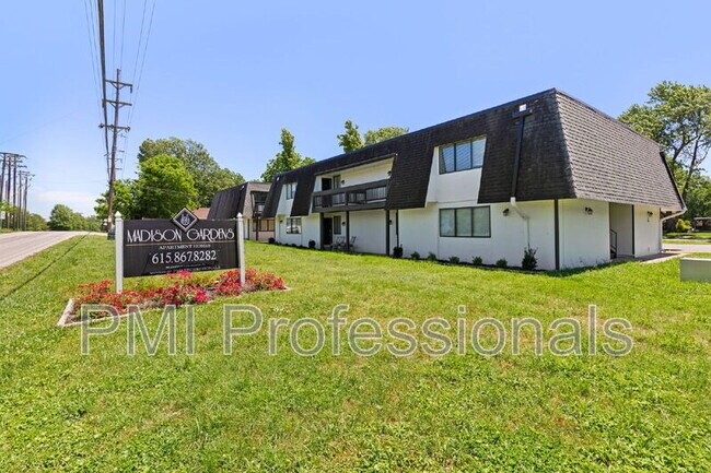 Building Photo - 800 Anderson Ln