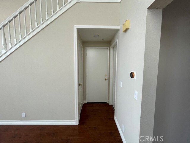 Building Photo - 7271 Kensington Dr