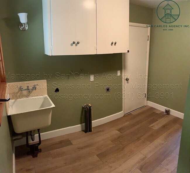 Building Photo - Updated, Sunny and Spacious 3/3 Carmel Val...
