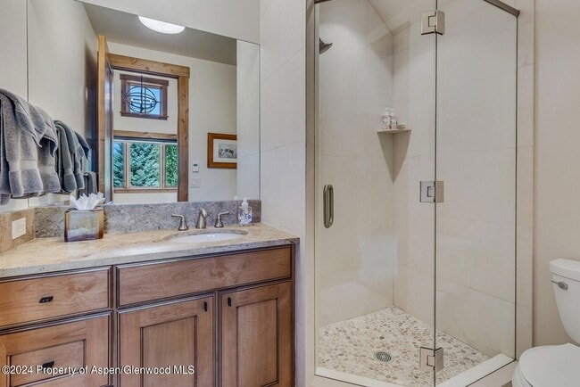 Building Photo - 138 Club Lodge Drive Unit B