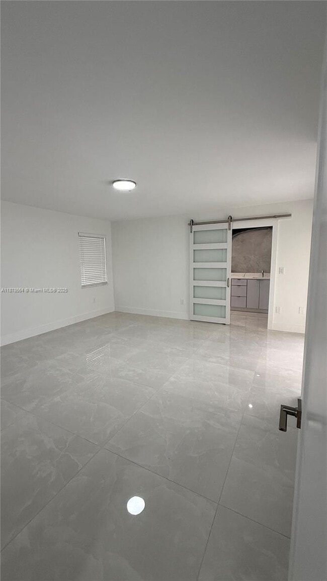 Building Photo - 215 NW 136th Ct