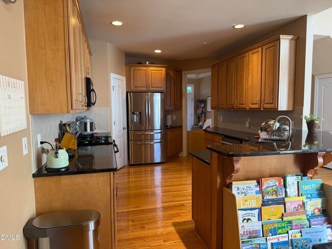 Building Photo - 401 Waverly Hills Dr