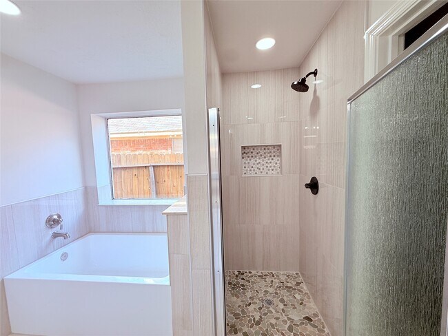 Building Photo - 13407 Carruth Ln