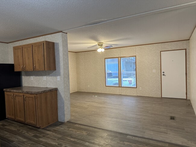 Building Photo - 4051 Stoneler Pl Ct
