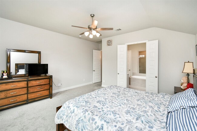 Building Photo - 5042 Albany Shores Ln