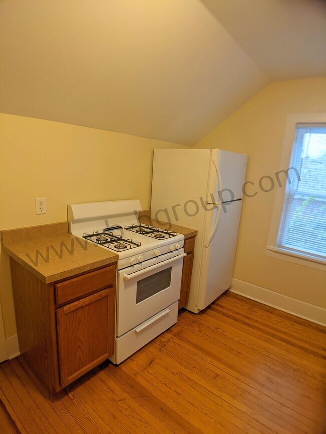 Building Photo - 1313 73rd St