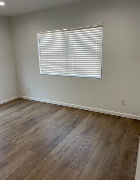 Building Photo - 11116 Meadowlark Ln