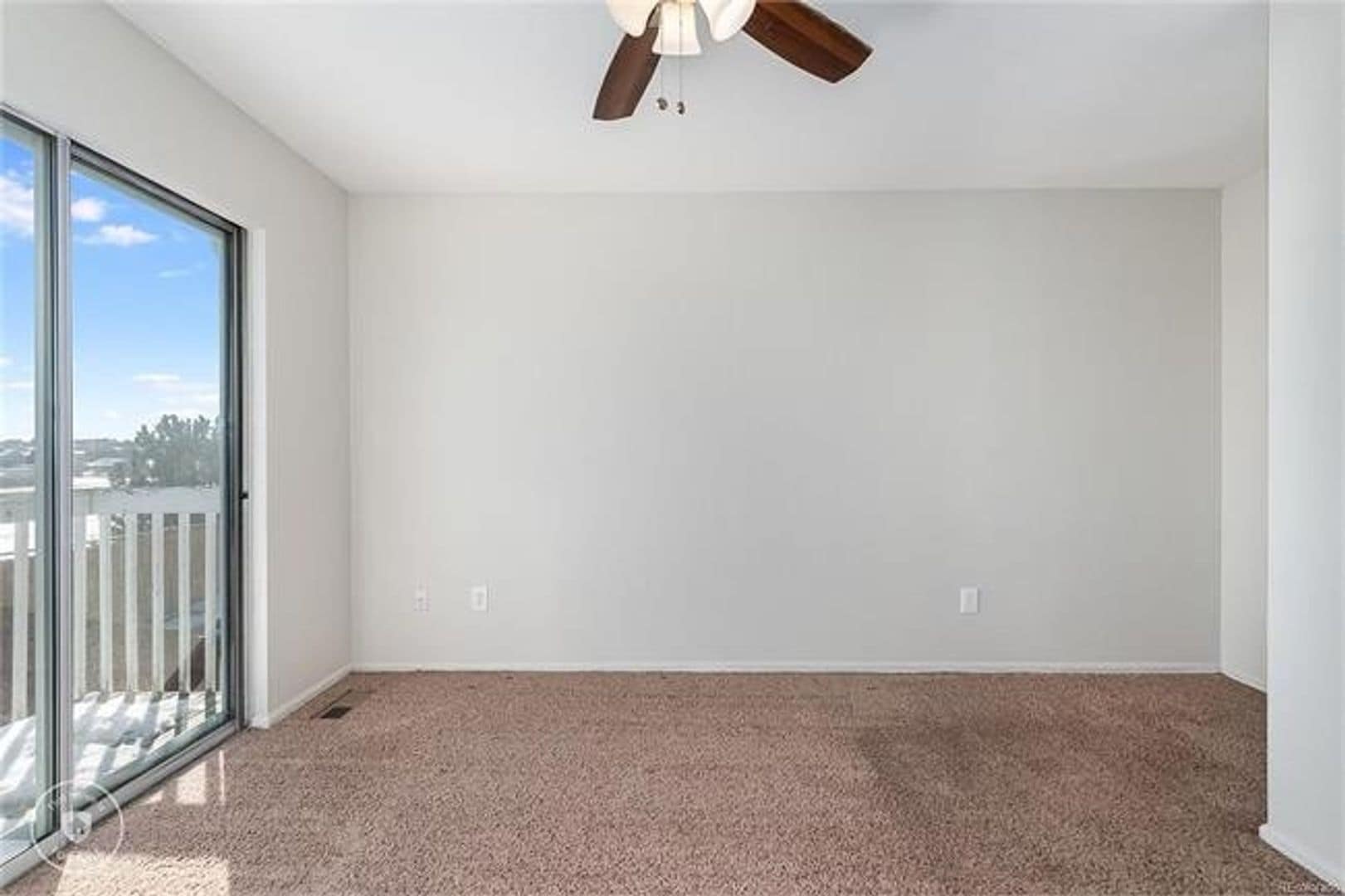 Building Photo - 12536 Forest Dr