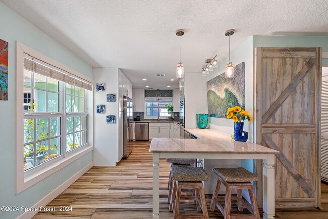Building Photo - 403 N Neptune Dr