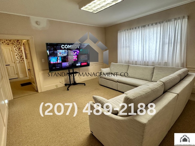 Building Photo - 112 Silver St