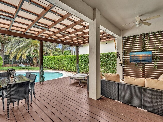 Building Photo - 3752 NW 85th Terrace