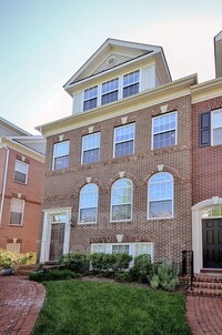 Building Photo - 8037 Reserve Way