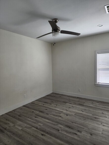 Building Photo - 119 S Westmoreland Ave