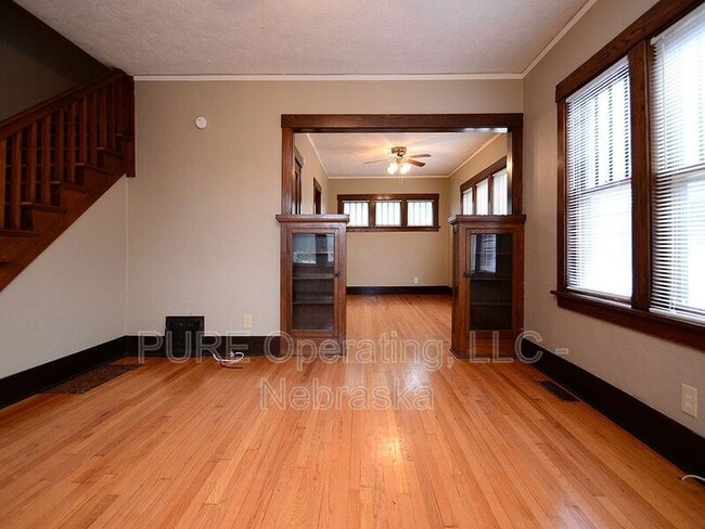 Building Photo - 344 N 36th Ave