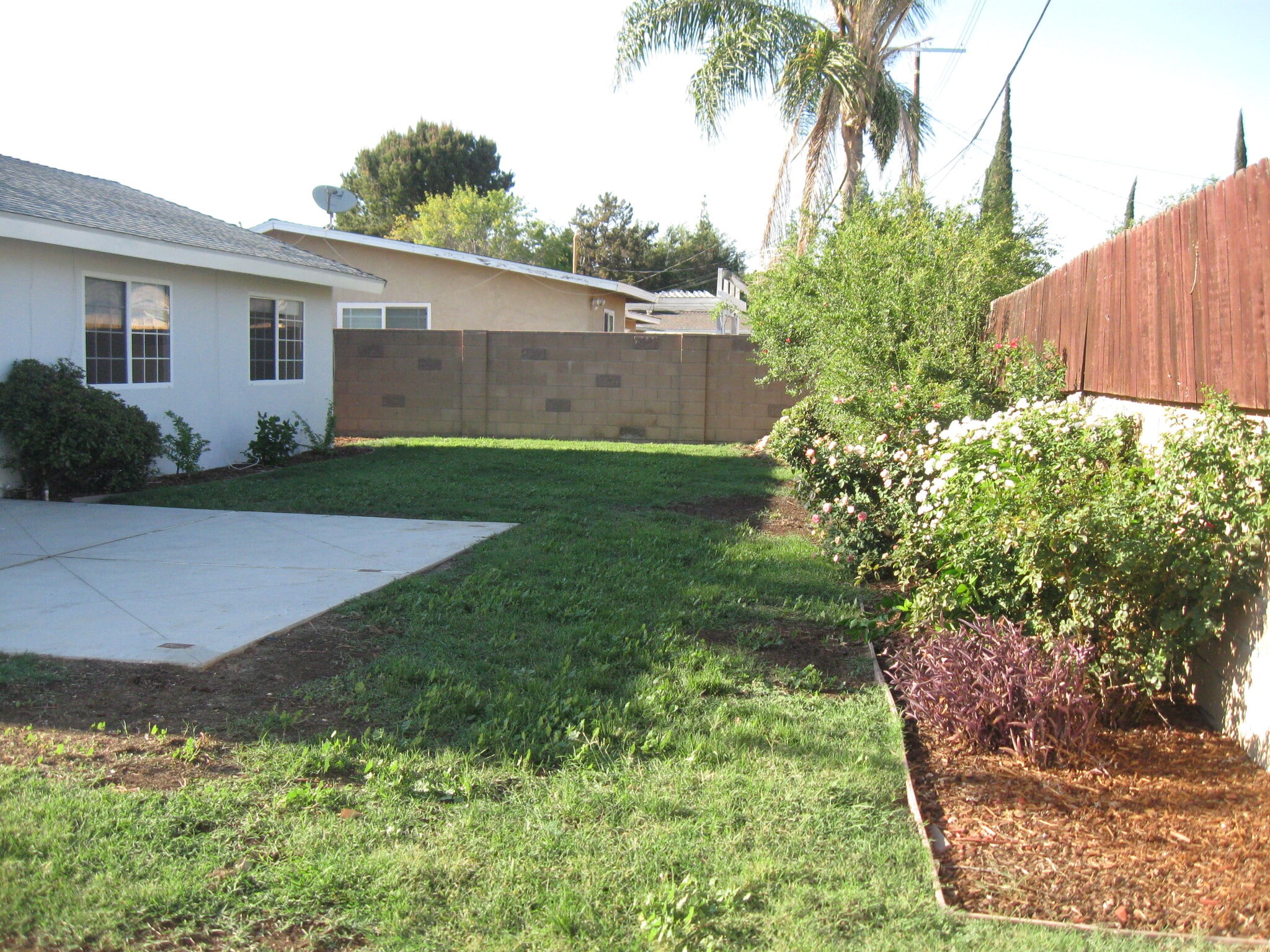 Building Photo - 8440 Hanna Ave