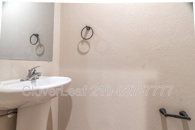 Building Photo - 7007 Donovan Wy