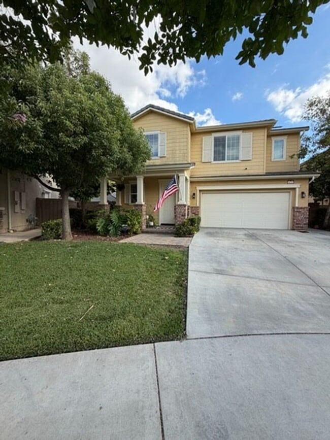 Building Photo - 34253 Chaparossa Dr