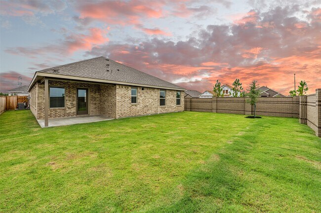 Building Photo - 10903 Tropical Queen Ln