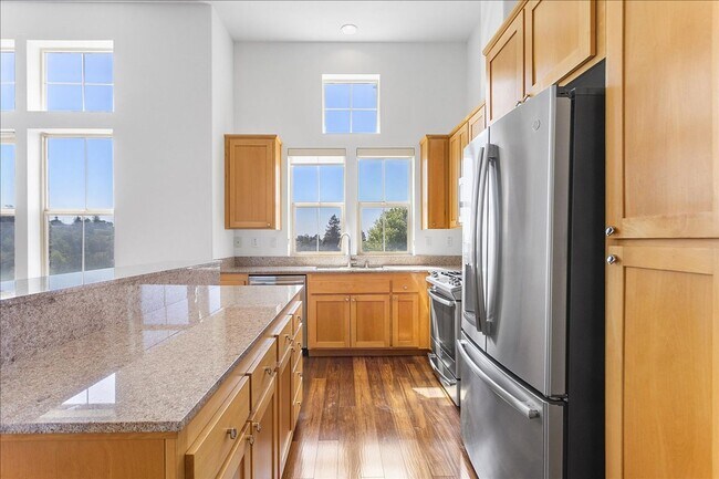 Building Photo - 6028 Old Quarry Loop