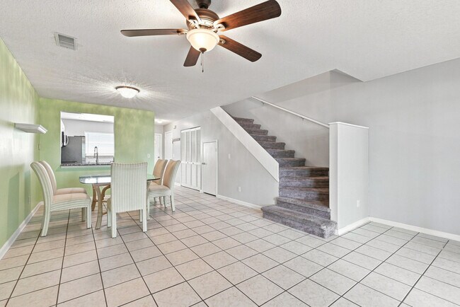 Building Photo - 13521 S Indian River Dr