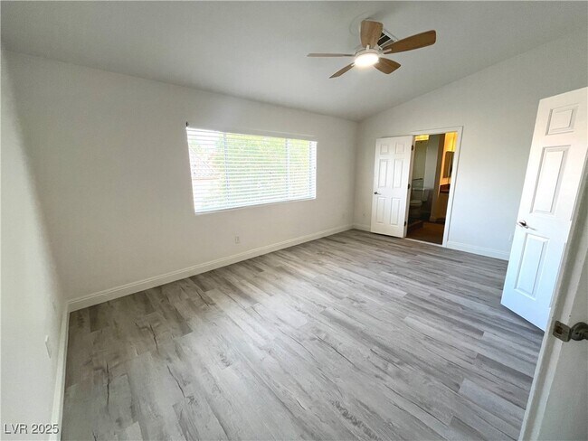 Building Photo - 1604 Wolf Canyon Ct