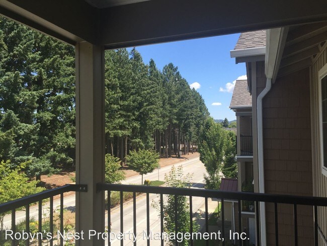 Building Photo - 18562 NW Holly St