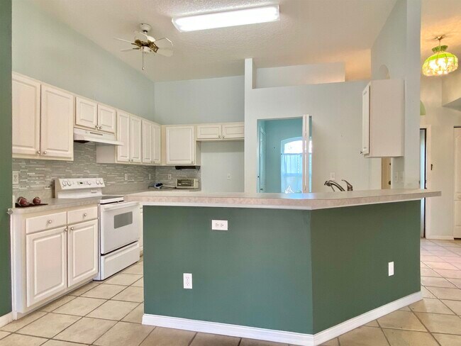 Building Photo - 524 Peninsula Ct