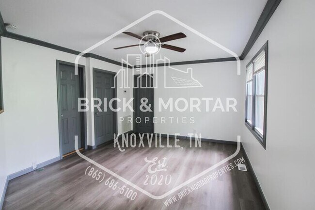 Building Photo - 170 W Wadsworth Cir