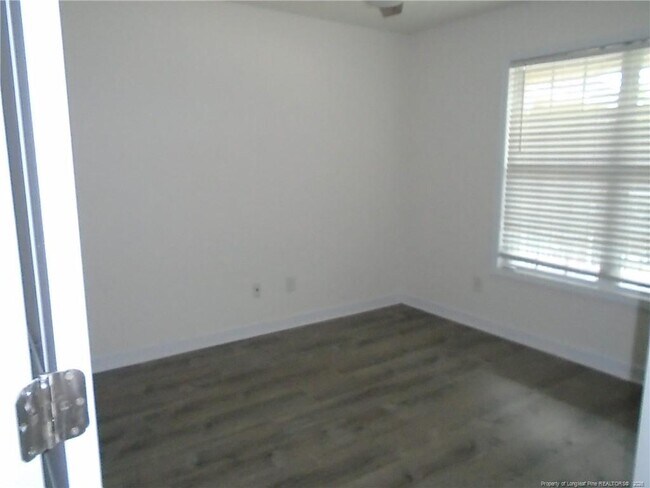 Building Photo - 36 Wildwood Way