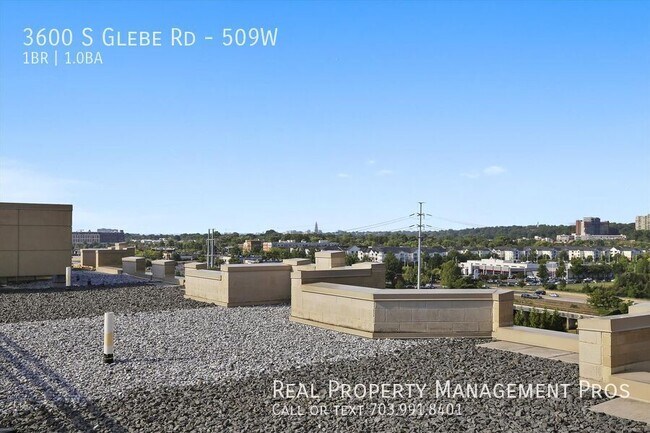 Building Photo - 3600 S Glebe Rd