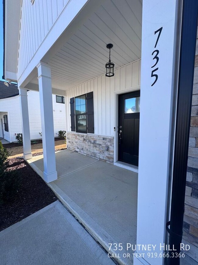 Building Photo - 735 Putney Hl Rd