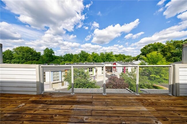 Building Photo - 1380 Stirling Cir NW