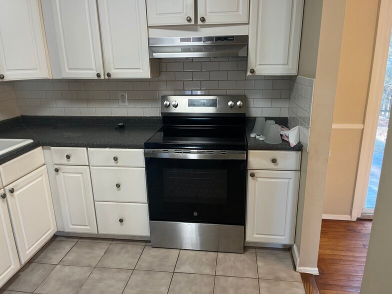 Building Photo - 5414 Killingworth Way