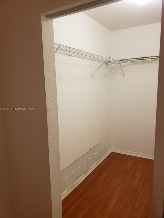 Building Photo - 36 NW 6th Ave