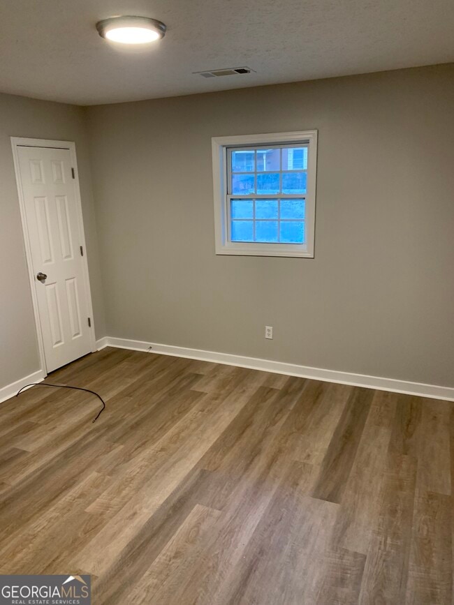 Building Photo - 7181 Puckett St SW