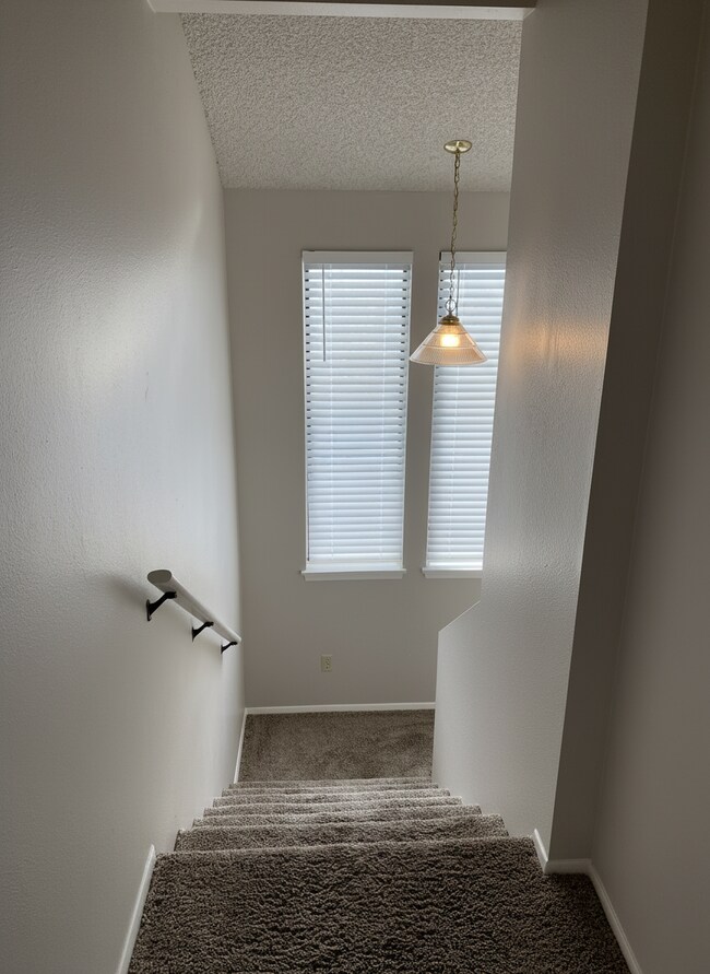 Building Photo - 1510 Storey St