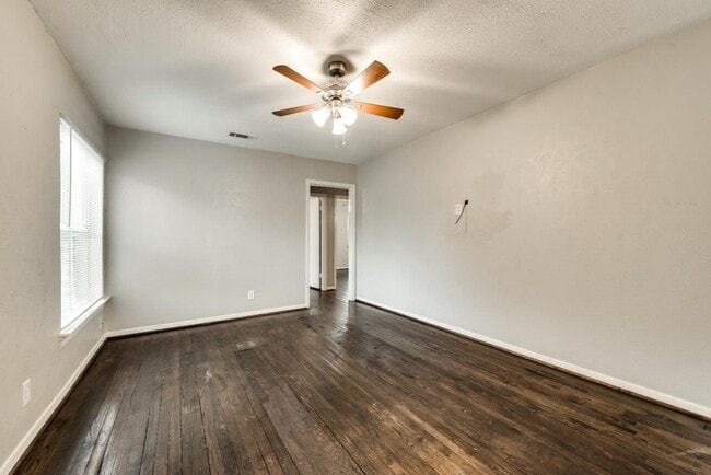 Building Photo - 11769 Gaston Pkwy